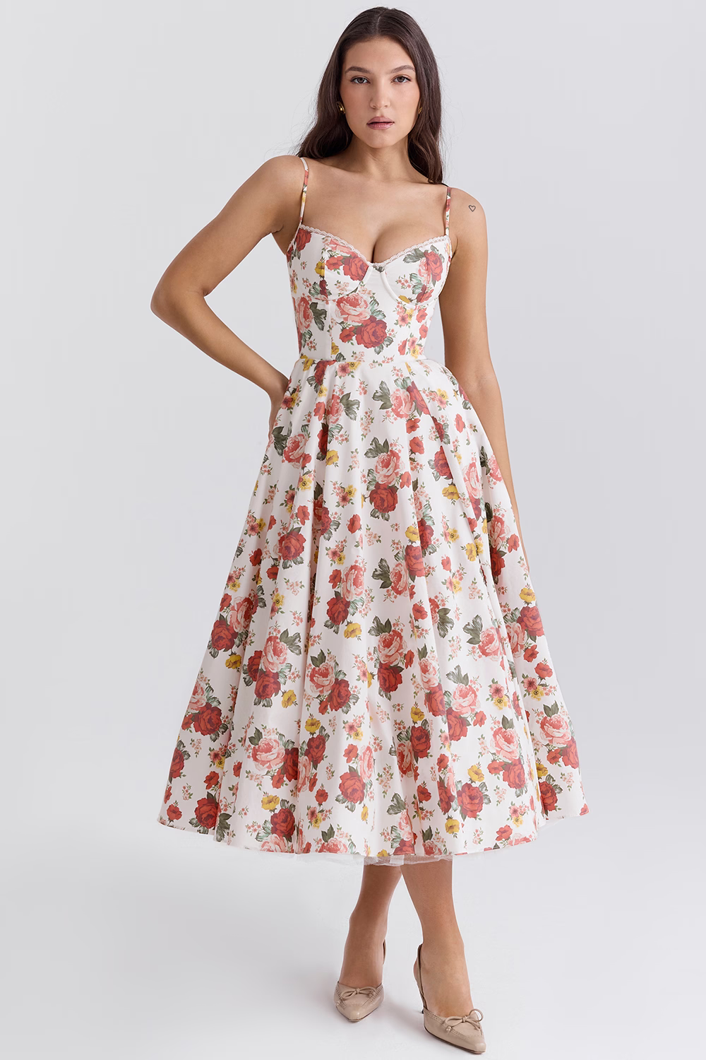Robe Satinée Évasée | Glamour & Raffinement pour Briller en Soirée