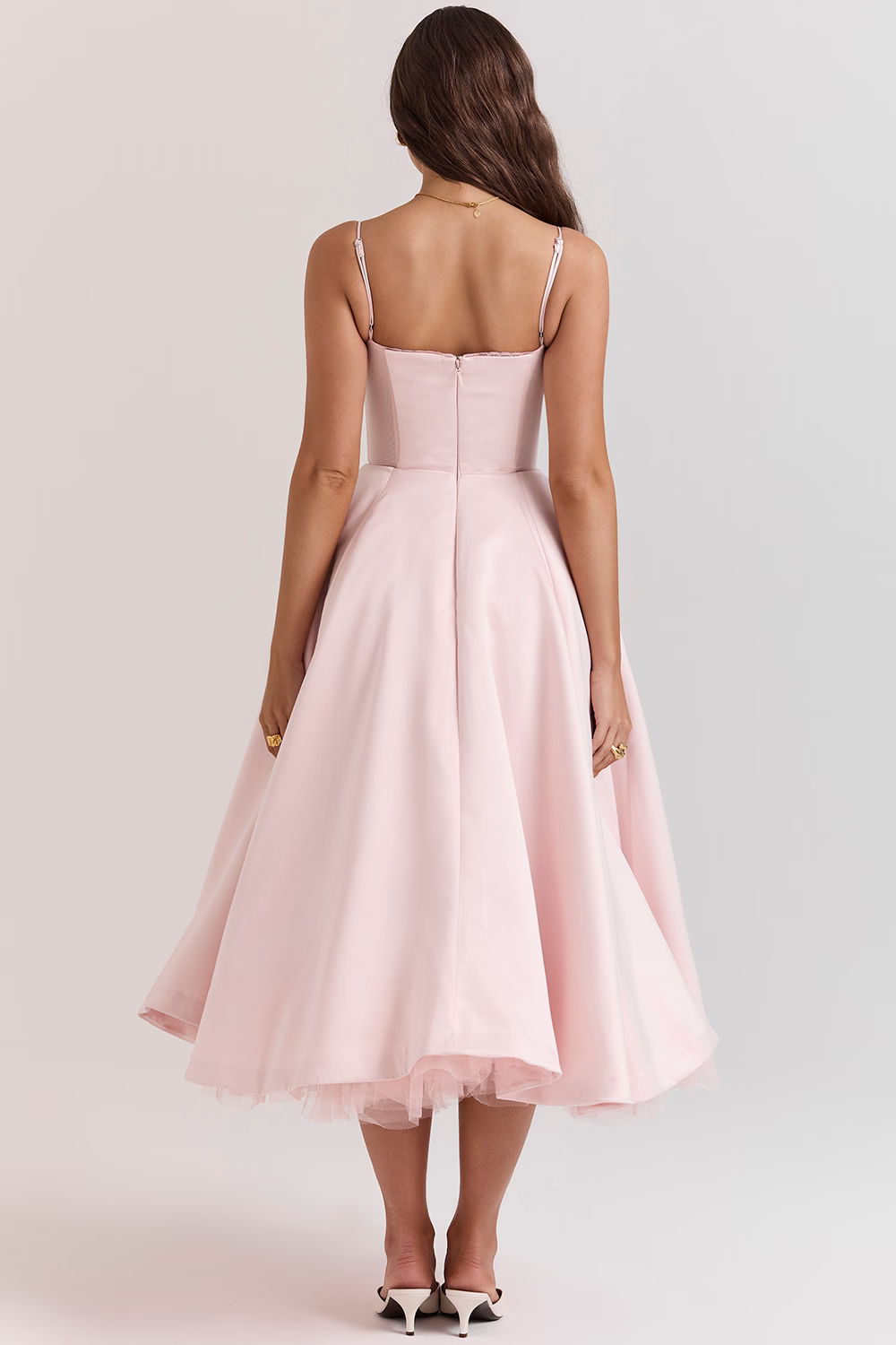 Robe Satinée Évasée | Glamour & Raffinement pour Briller en Soirée