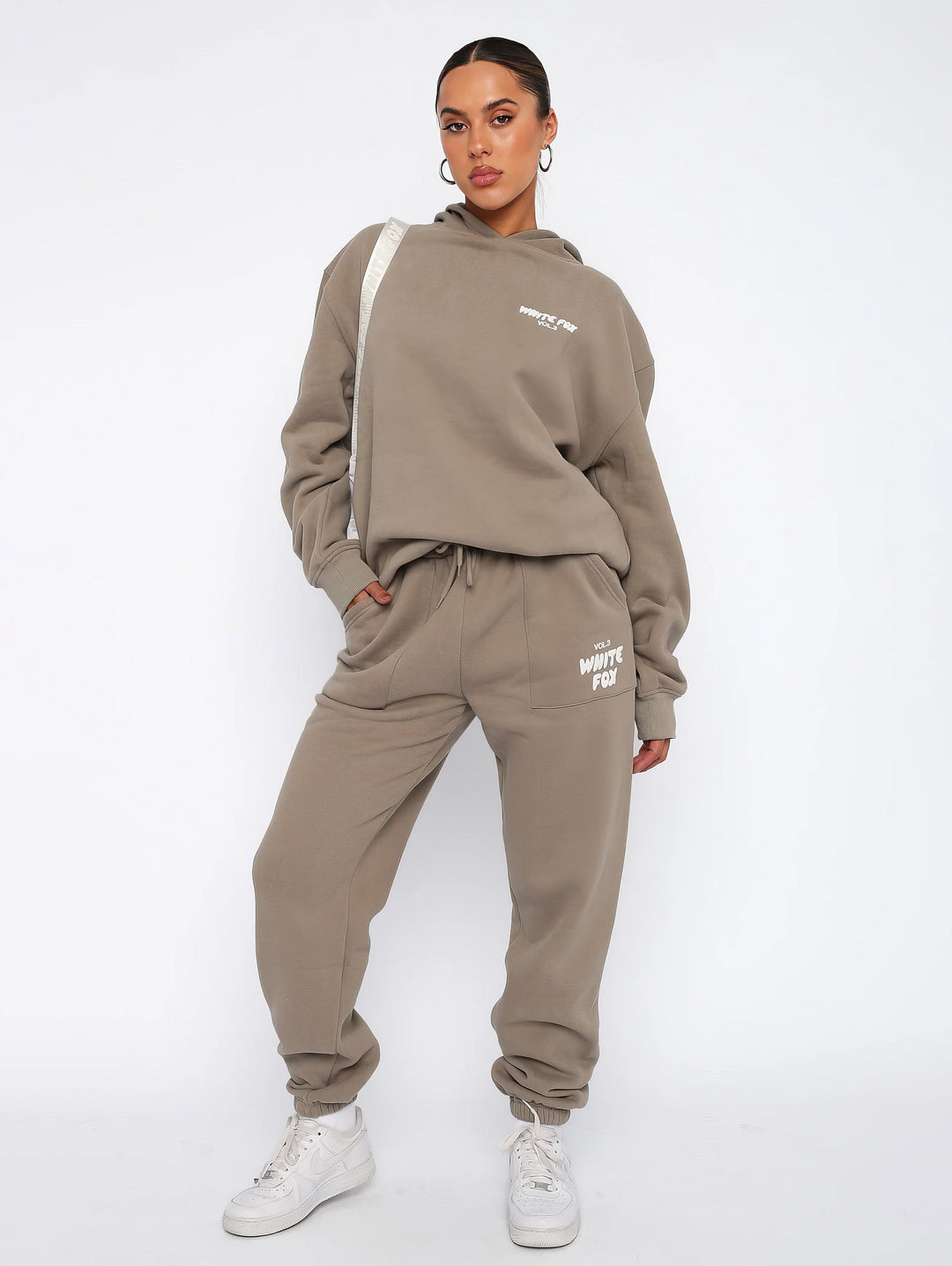 Ensemble Sweat Capuche & Jogging : Confort Streetwear Tendance
