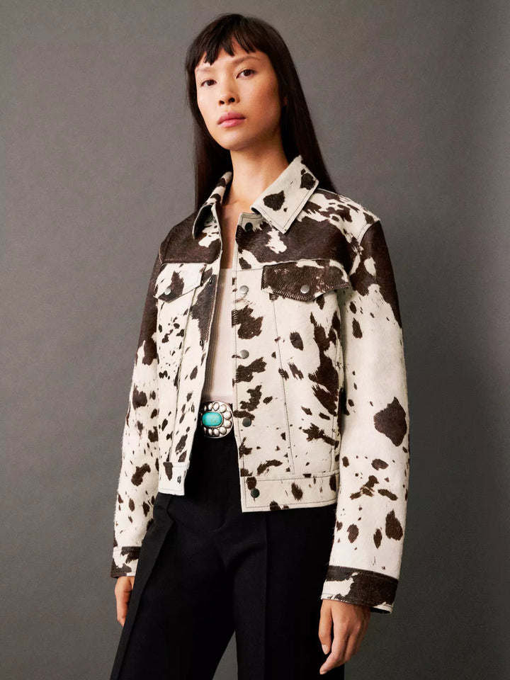 Veste Vache Audacieuse : Style Unique & Tendance Forte