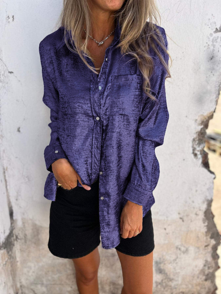 Chemise Satin Métallisée : Fluide, Chic & Tendance