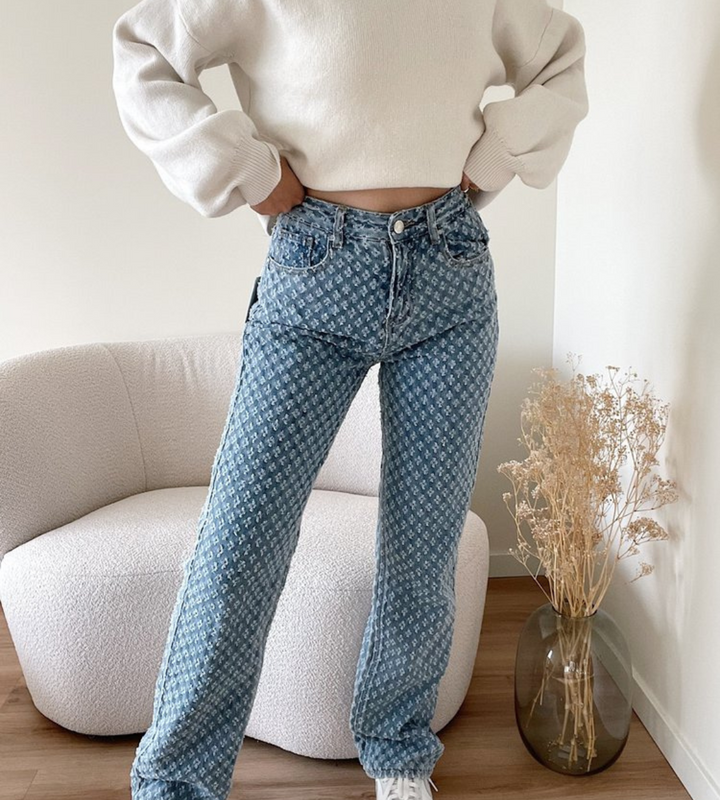 Jean Monogramme Taille Haute – L'Audace du Style Urbain