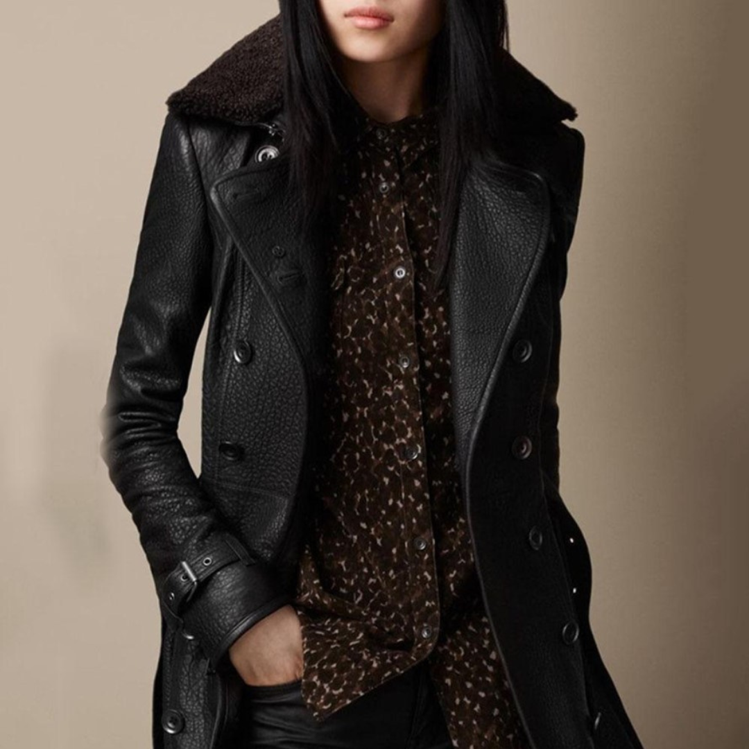 Manteau Long Similicuir : Élégance Chic Intemporelle