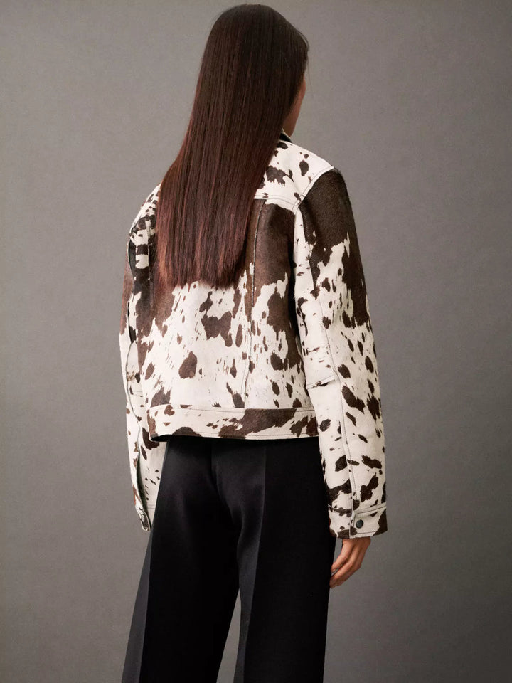 Veste Vache Audacieuse : Style Unique & Tendance Forte