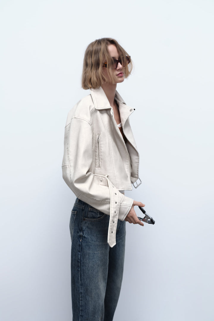 Blouson Court Oversize en Similicuir | Audace & Style Urbain