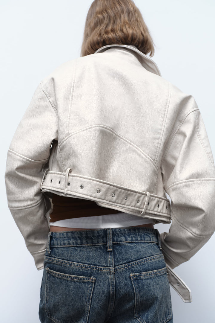 Blouson Court Oversize en Similicuir | Audace & Style Urbain