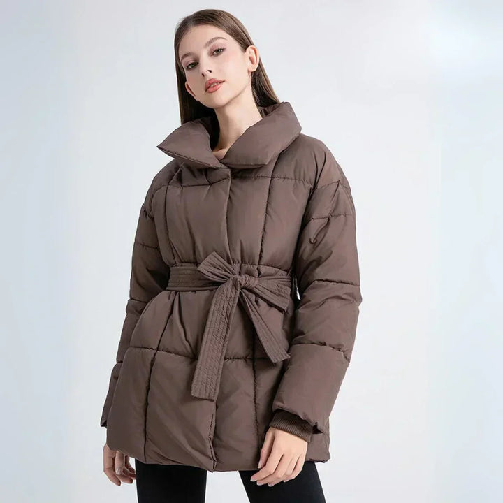 Doudoune Hiver Ceinturée Femme : Col Haut, Chaude & Élégante