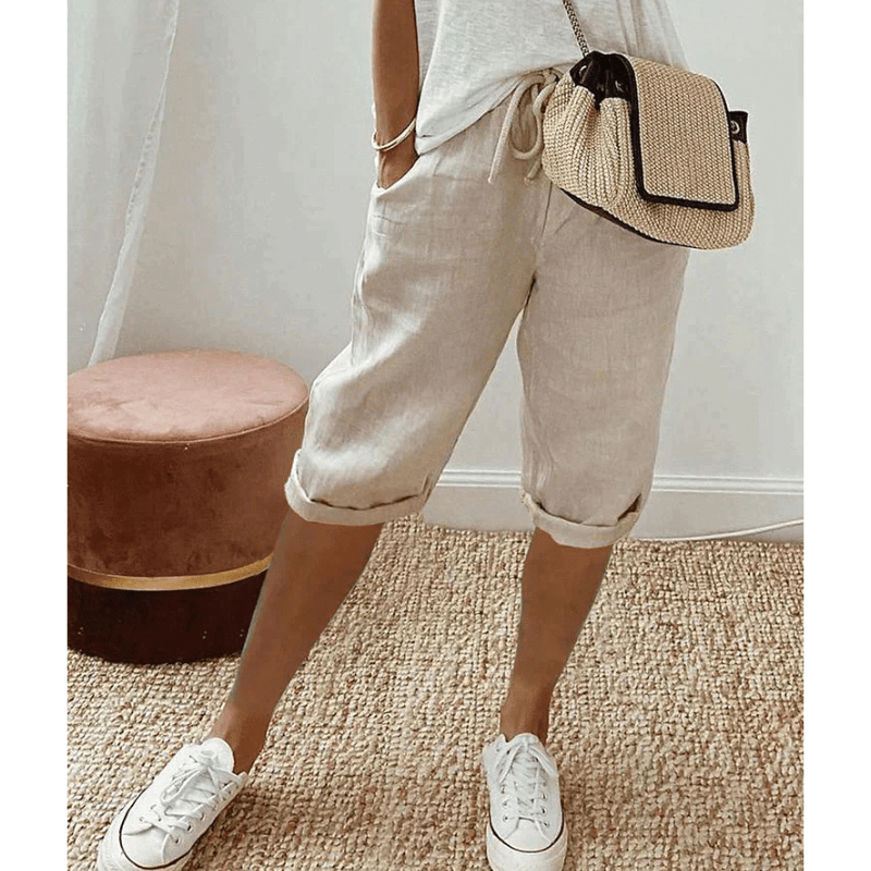 Alba | Short Décontracté à Revers Femme | Été - Looksy