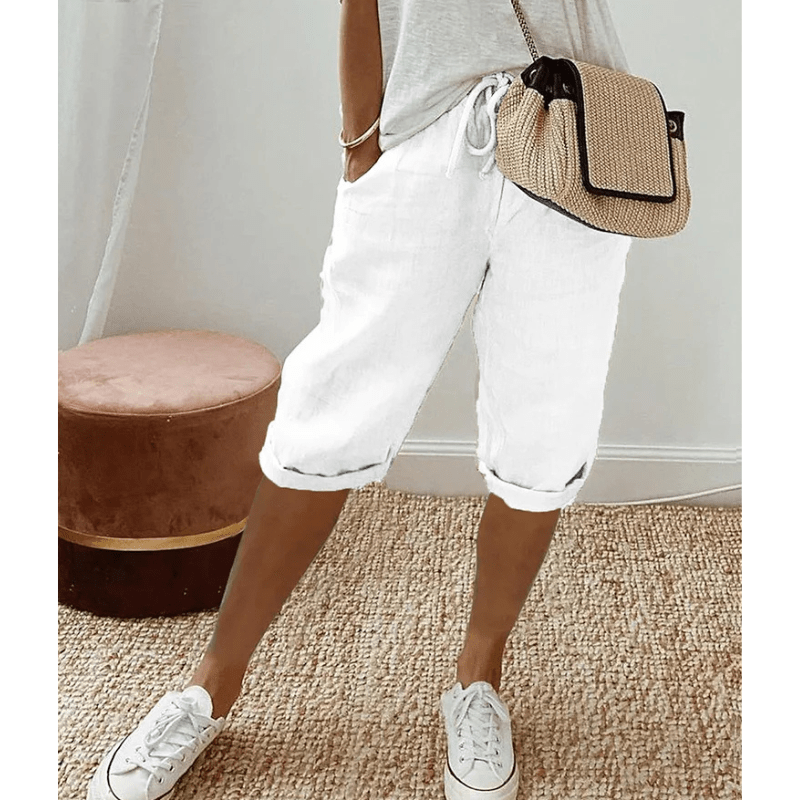 Alba | Short Décontracté à Revers Femme | Été - Looksy