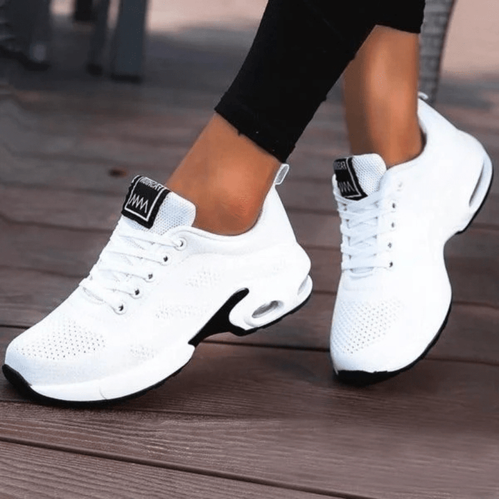 Aveline | Baskets de Running Orthopédiques Femme | À Lacets - Looksy