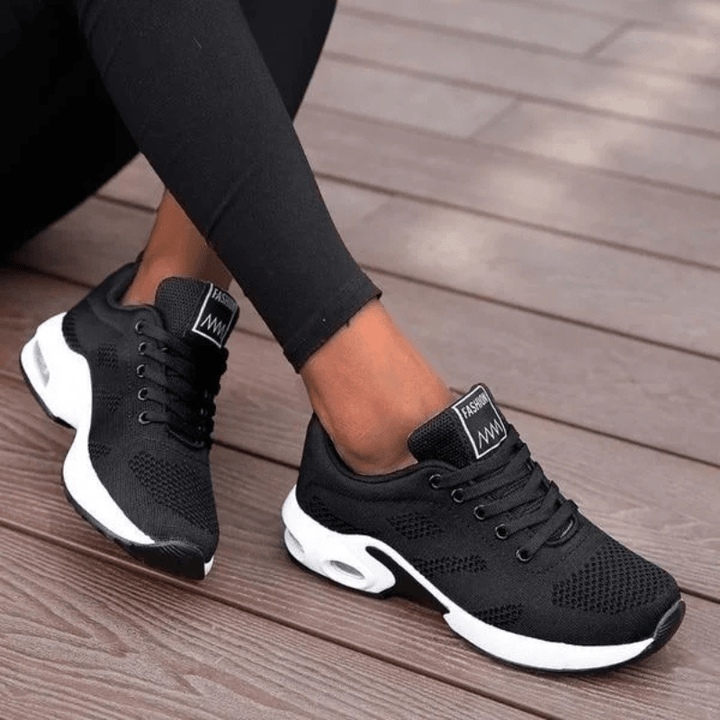 Aveline | Baskets de Running Orthopédiques Femme | À Lacets - Looksy