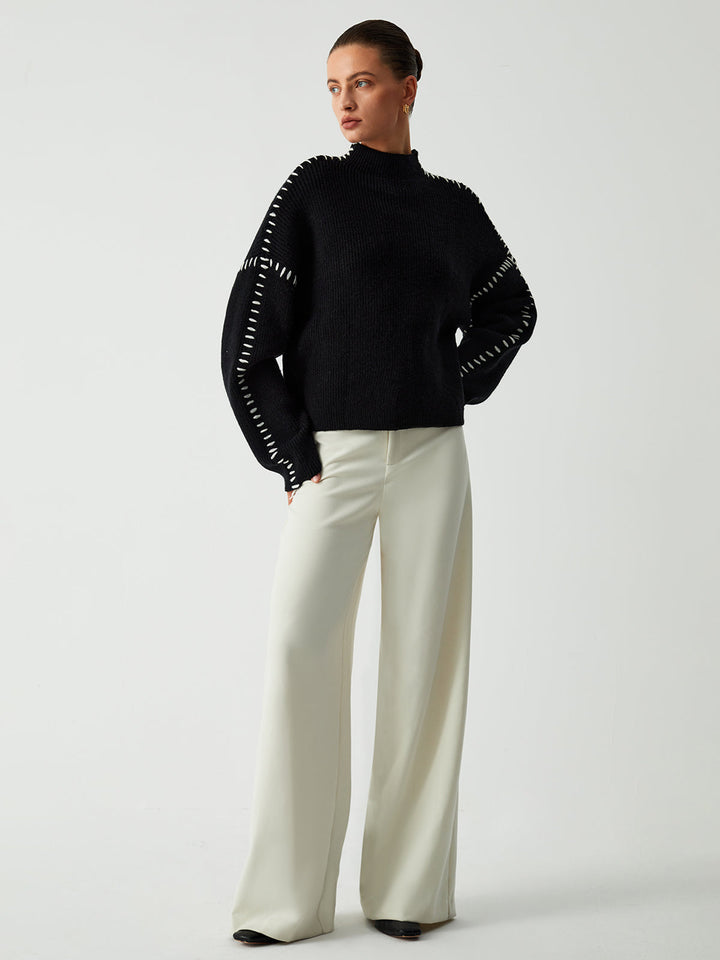 Pull Oversize Femme Col Montant Beige Détails Contrastés - Chaud et Chic