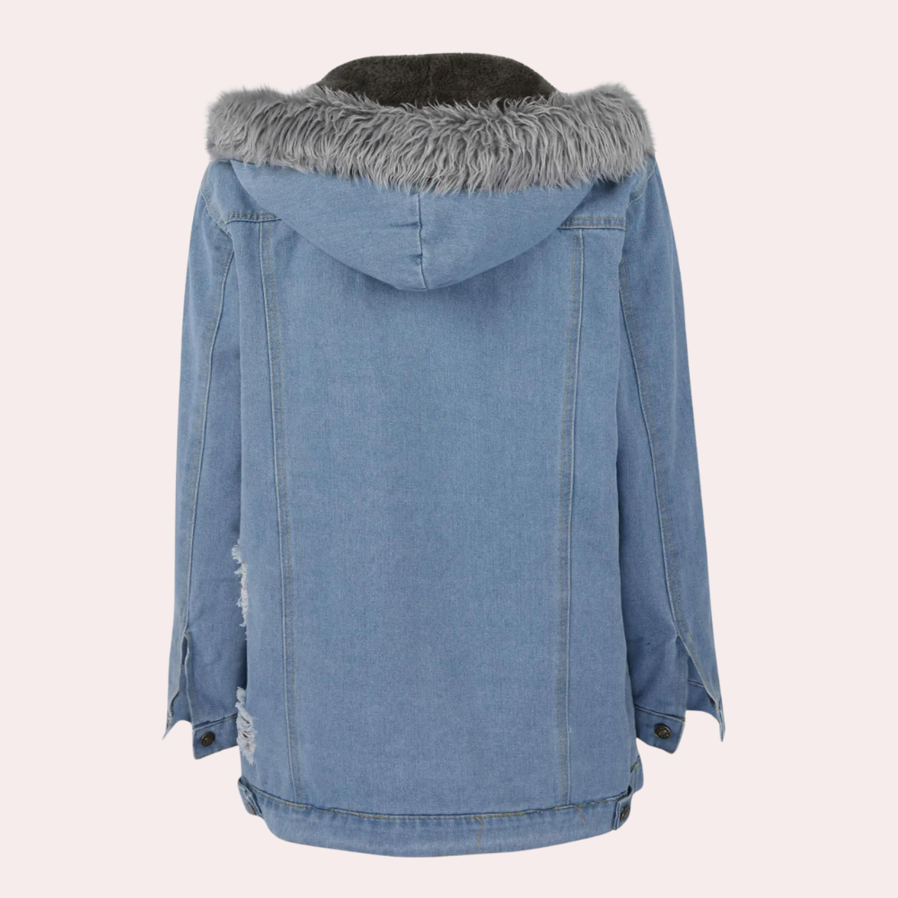 Monika – La Veste en Denim qui Redéfinit le Chic Moderne