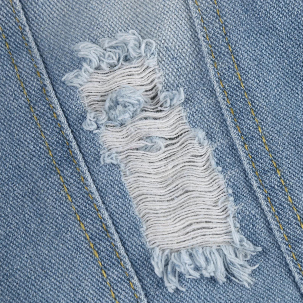 Monika – La Veste en Denim qui Redéfinit le Chic Moderne