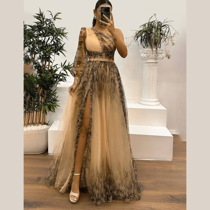 Constanza | Robe de soirée à une épaule pour femme | Maxi - Looksy