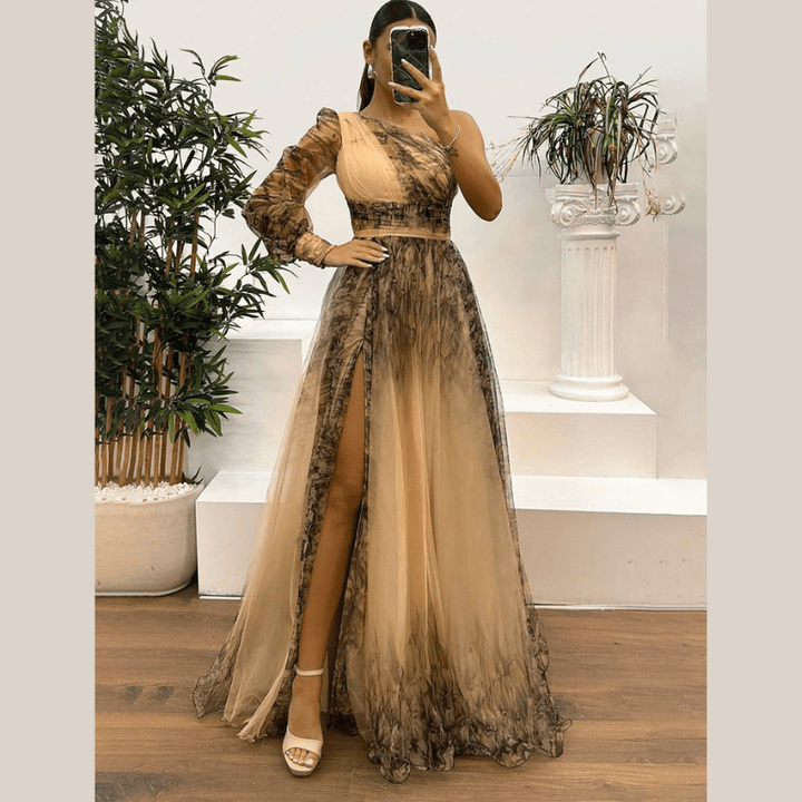 Constanza | Robe de soirée à une épaule pour femme | Maxi - Looksy
