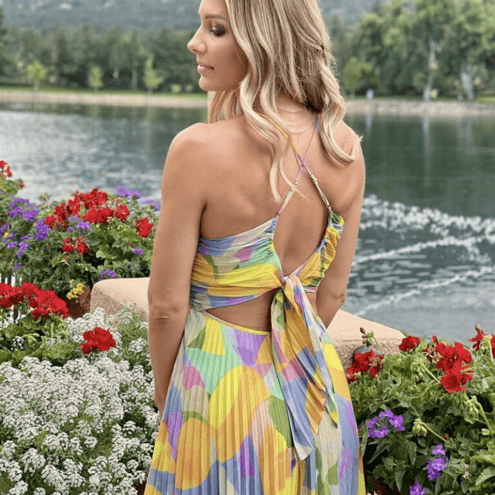 Edith | Robe plissée à imprimé coloré pour femmes | Maxi - Looksy
