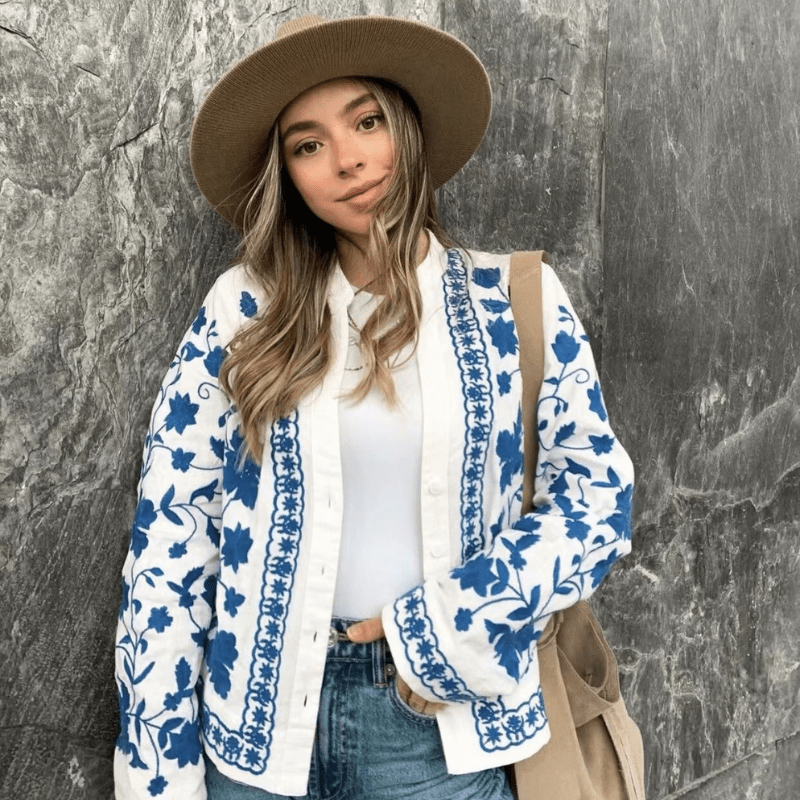 Élisabeth | Cardigan Brodé Bohème Femme | Boutonnée - Looksy