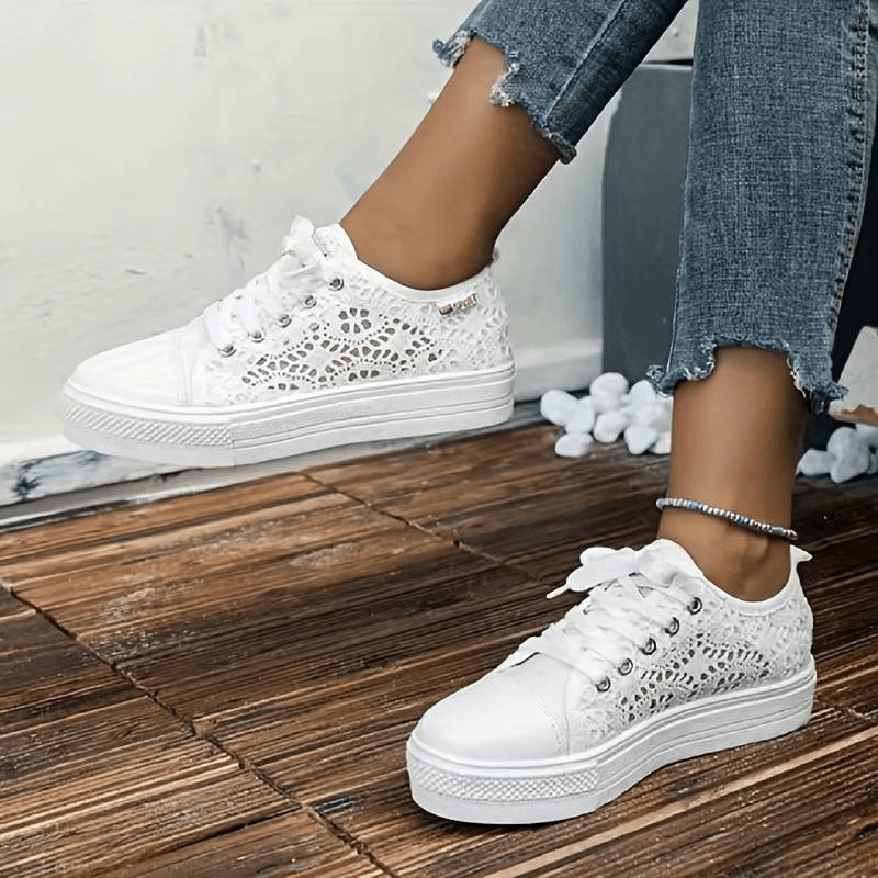 Floriane | Baskets en Crochet pour Femmes | À Lacets - Looksy