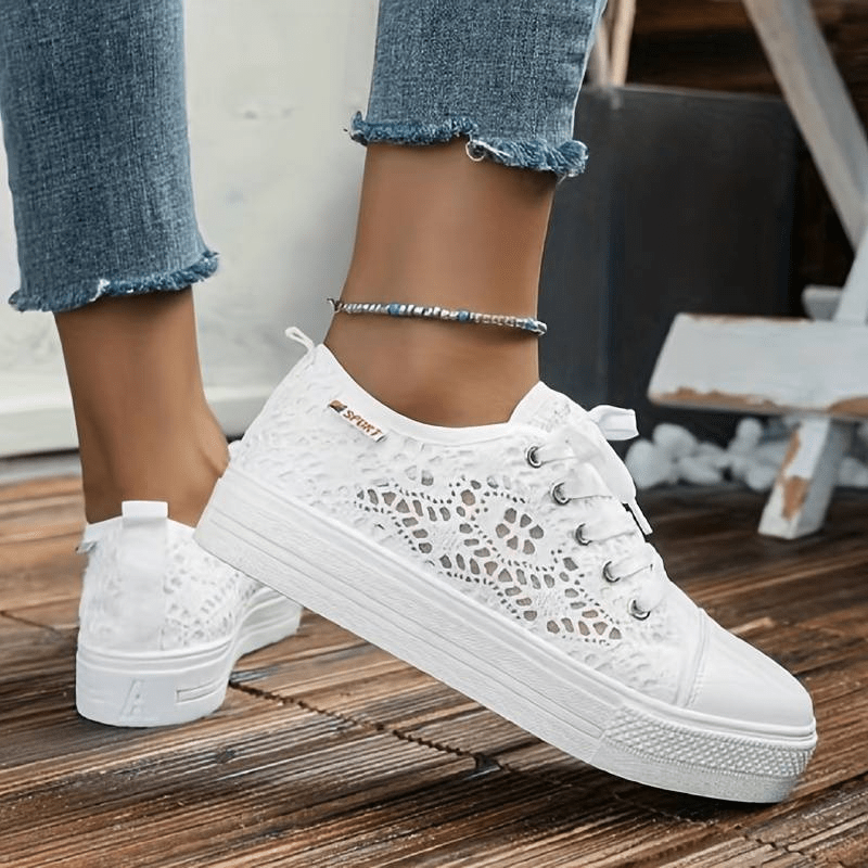 Floriane | Baskets en Crochet pour Femmes | À Lacets - Looksy