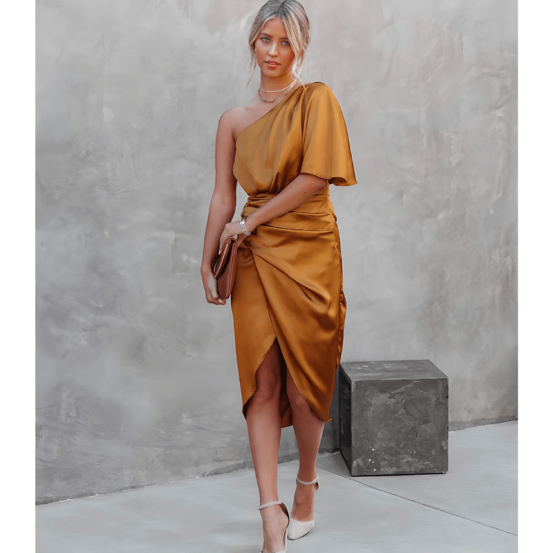 Gratia | Robe Élégante Asymétrique Plissée Pour Femme | Mi - Longue - Looksy