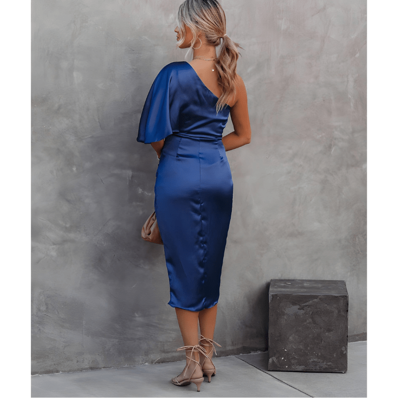 Gratia | Robe Élégante Asymétrique Plissée Pour Femme | Mi - Longue - Looksy