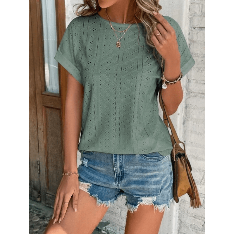 Isaure | Blouse Brodée à Œillets Pour Femme | Manches Courtes - Looksy