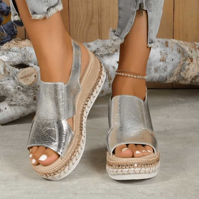 Ivelina | Sandales Métalliques Chic Pour Femme | À Bout Ouvert - Looksy