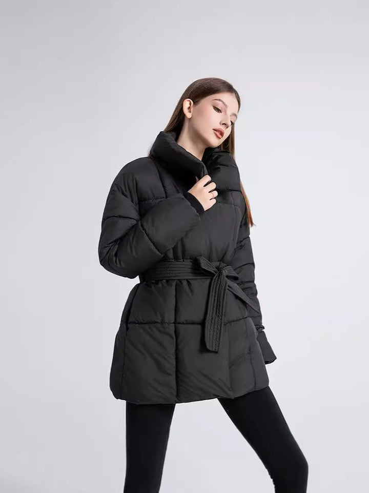 Doudoune Hiver Ceinturée Femme : Col Haut, Chaude & Élégante
