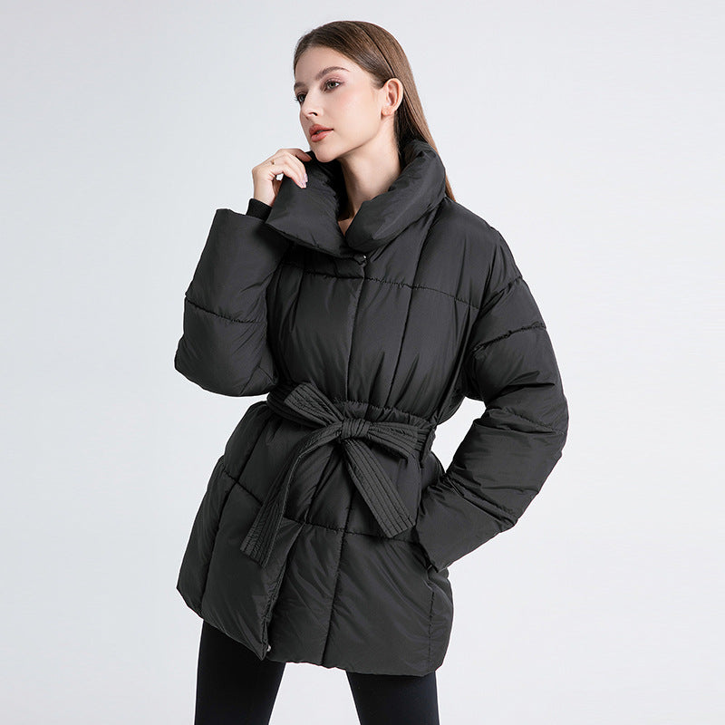 Doudoune Hiver Ceinturée Femme : Col Haut, Chaude & Élégante