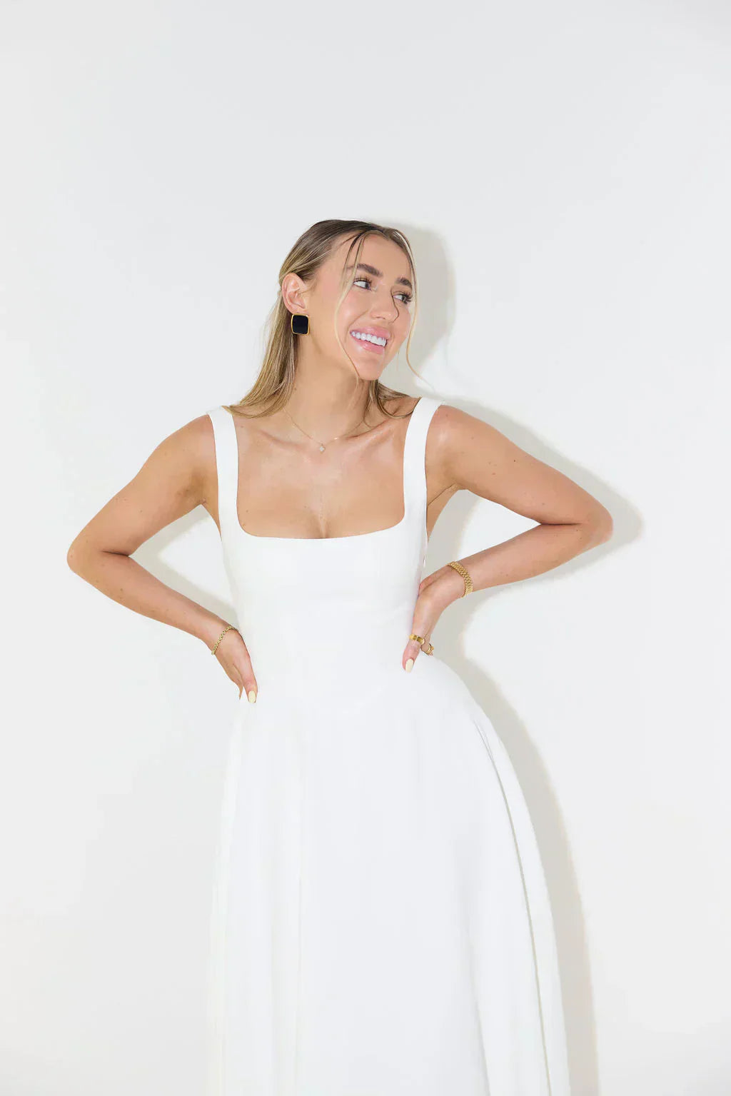 Robe Longue Évasée Femme - Élégante Fluide & Intemporelle