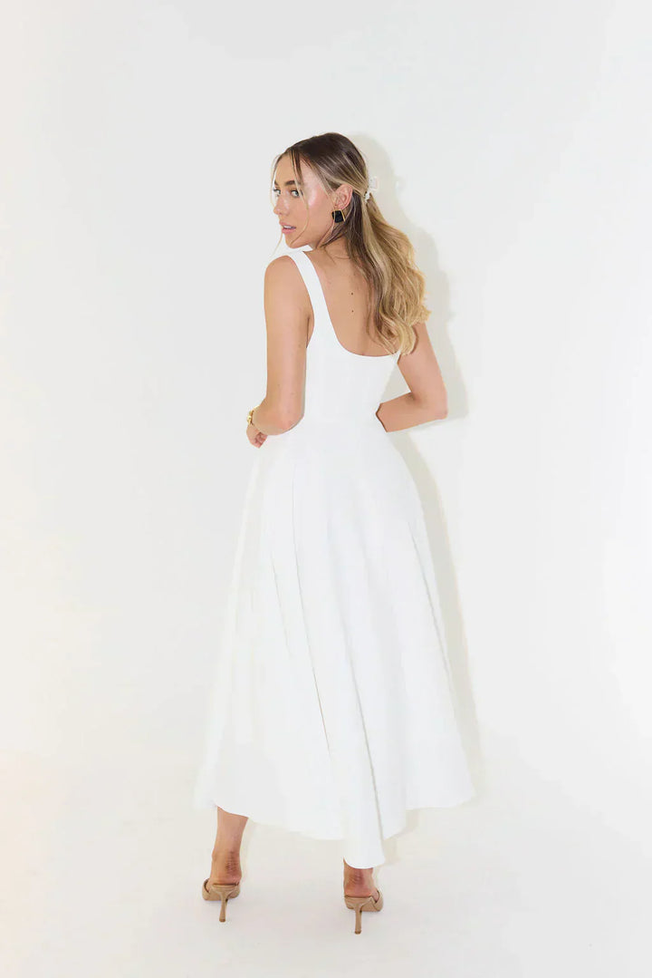 Robe Longue Évasée Femme - Élégante Fluide & Intemporelle