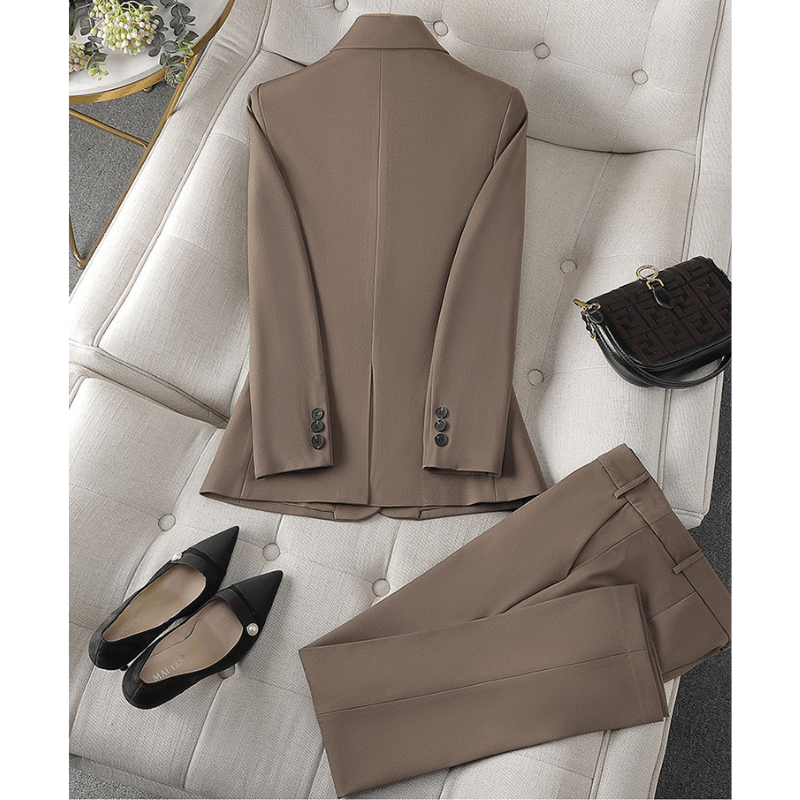 Parisa | Tailleur Femme Élégant et Ajusté | Ensemble Deux Pièces - Looksy