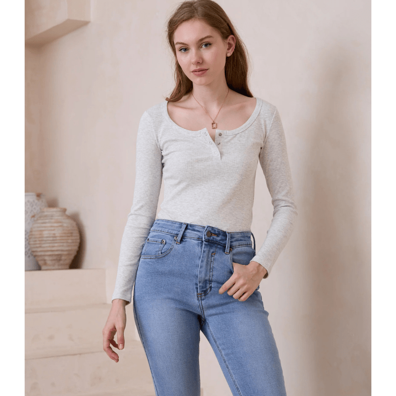 Petronia | Chemise Henley Côtelée Décontractée pour Femme | Manches Longues - Looksy