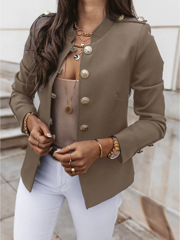 Blazer Militaire Chic – L’Alliance Parfaite du Raffinement et du Style