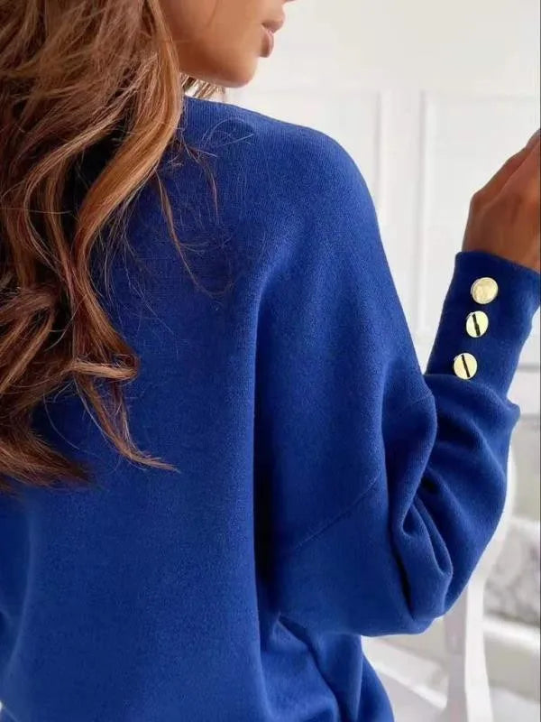 Pull Col V Doux : Détails Boutons Dorés Élégance