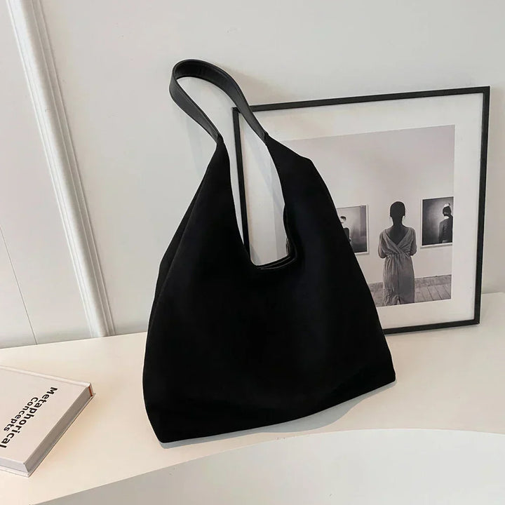 Sac Cabas Daim : Élégance Simple & Spacieux
