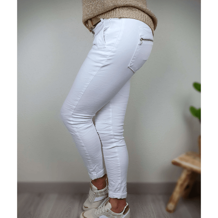 Samira | Pantalon Coupe Slim Détail Femme | Boutonné - Looksy