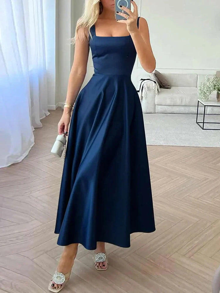 Robe Celine – Robe longue élégante sans manches détails raffinés