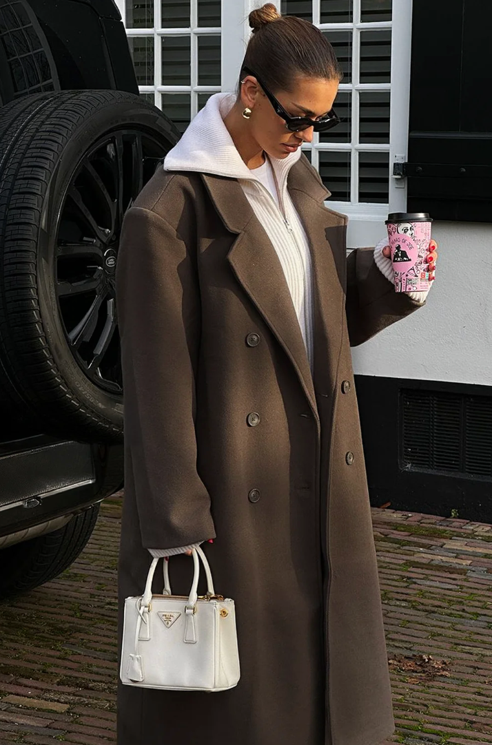 Manteau Long : Élégance Pure & Tendance Hivernale