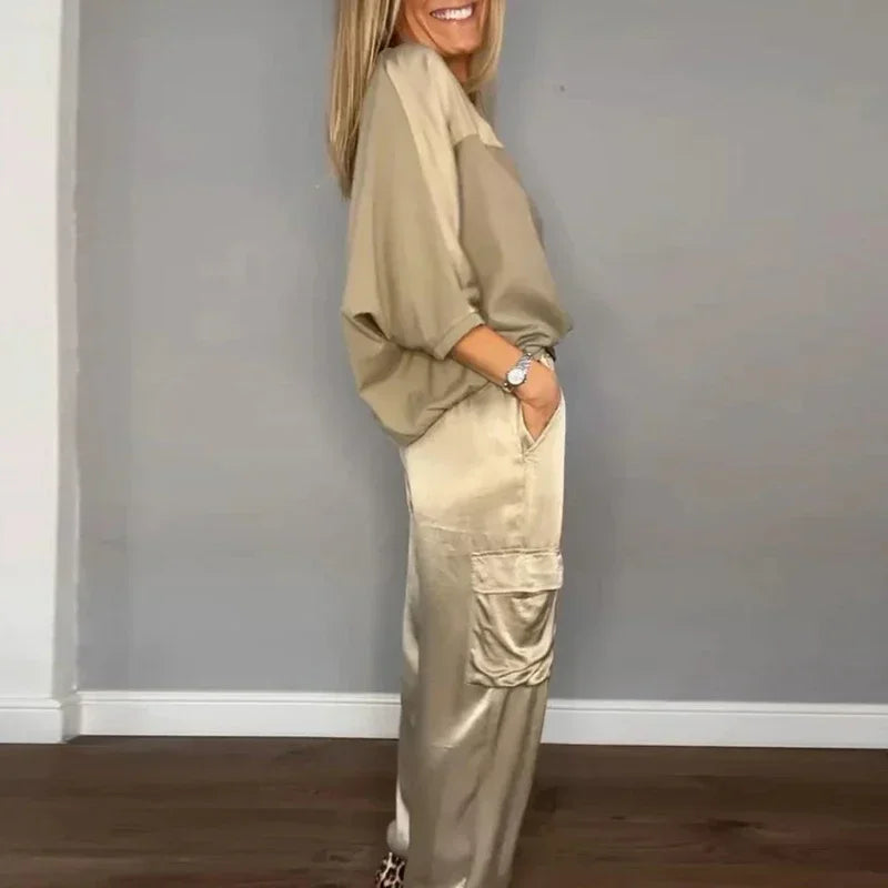 Ensemble élégant en satin de luxe pour femme