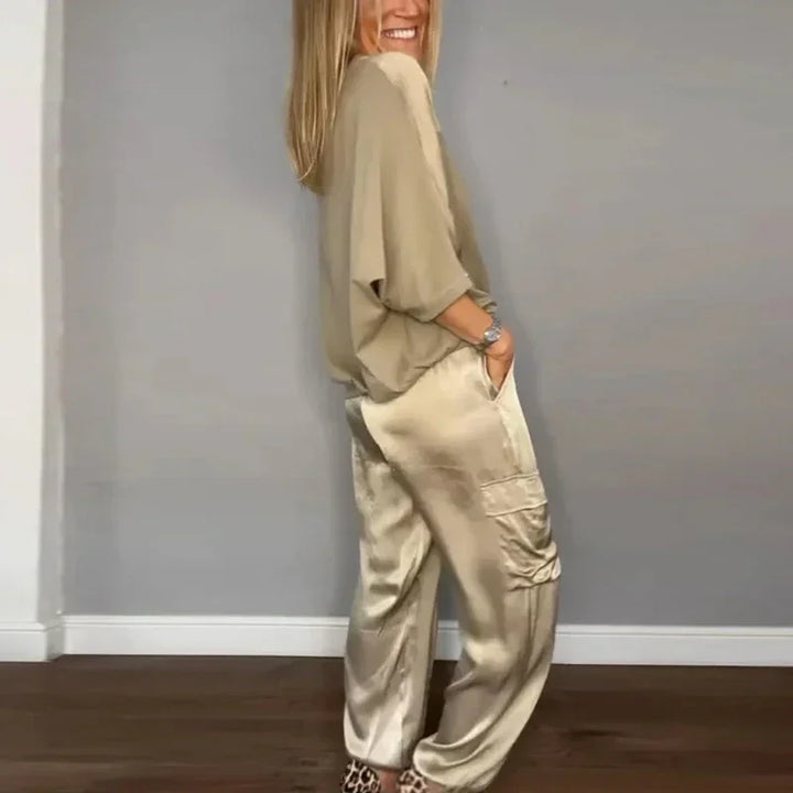 Ensemble élégant en satin de luxe pour femme