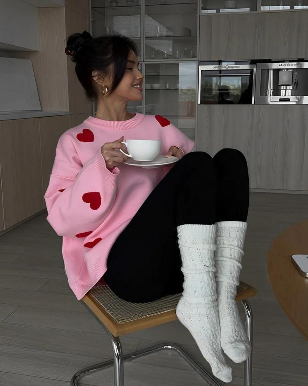 Pull Oversize Cœurs : Douceur Cosy & Romantique