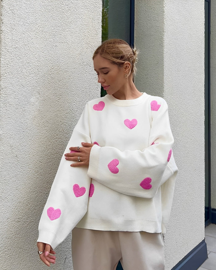 Pull Oversize Cœurs : Douceur Cosy & Romantique