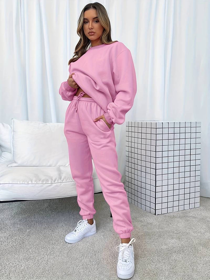Ensemble Jogging Femme : Confort Doux et Style Décontracté Chic