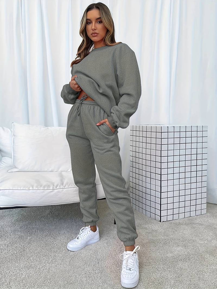 Ensemble Jogging Femme : Confort Doux et Style Décontracté Chic