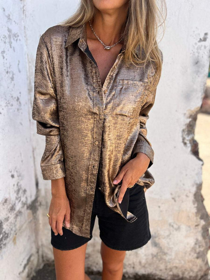 Chemise Satin Métallisée : Fluide, Chic & Tendance