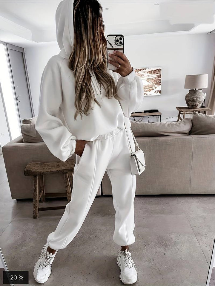Ensemble Lounge Oversize Marron : Confort Tendance et Détente Chic