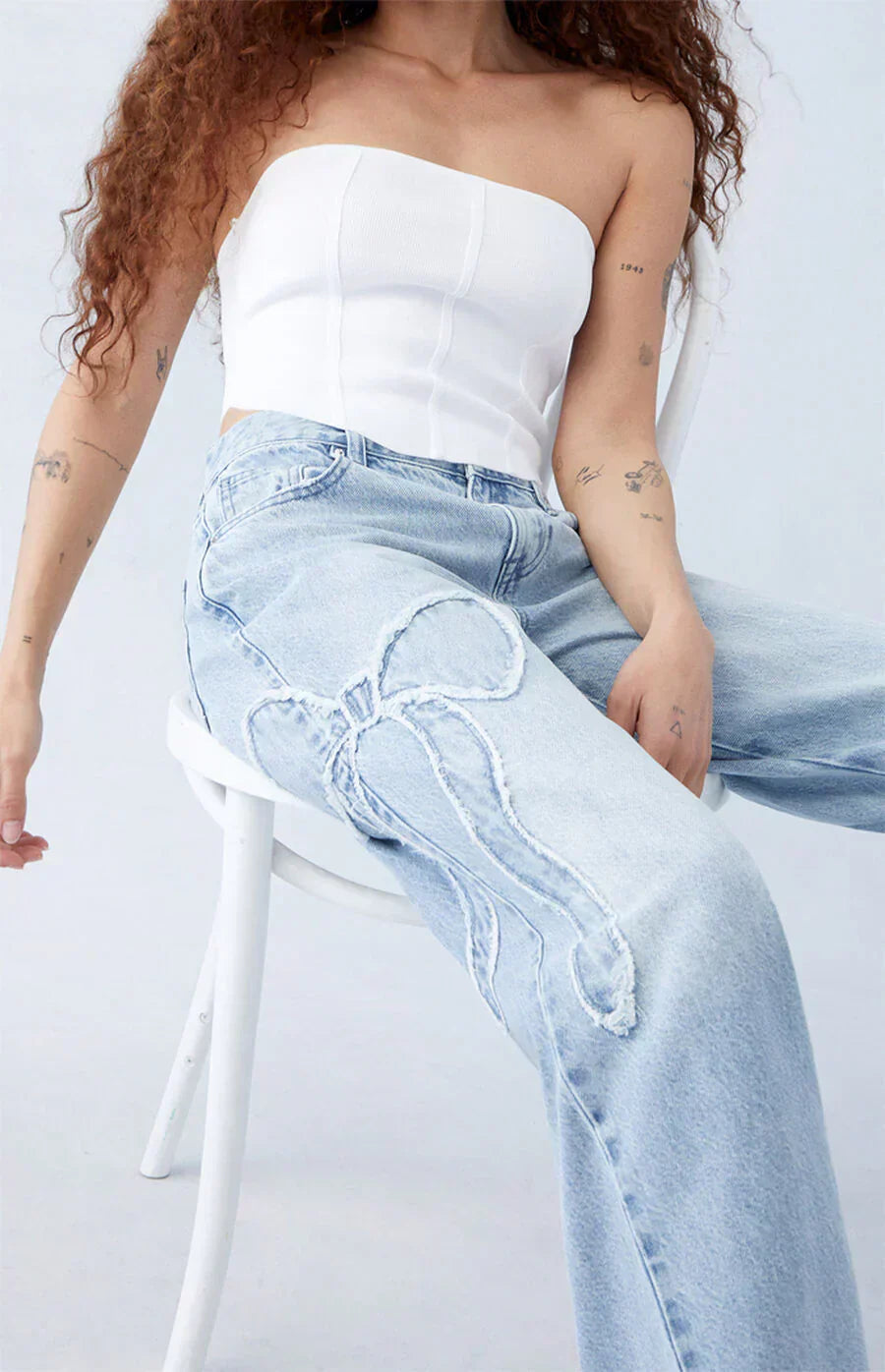 Jean Large Délavé – L’Indispensable du Streetwear Moderne