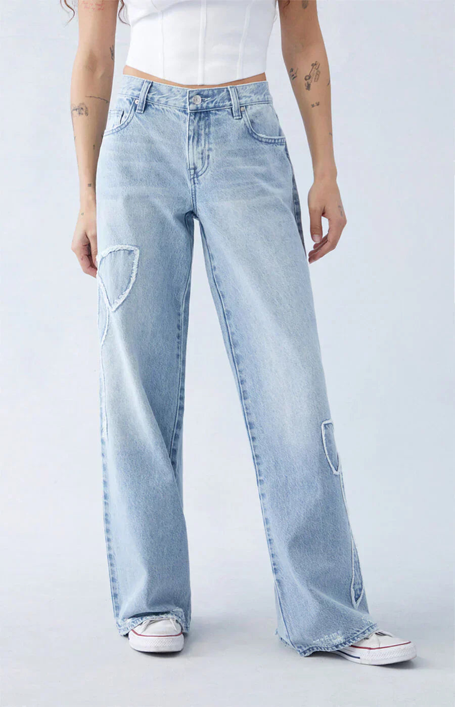 Jean Large Délavé – L’Indispensable du Streetwear Moderne